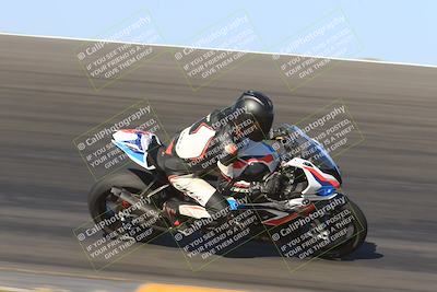 media/May-14-2023-SoCal Trackdays (Sun) [[024eb53b40]]/Bowl (815am)/